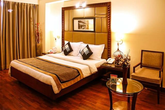 The Bmk Hotel Greater Kailash Delhi (National Capital Territory of India) Exterior photo